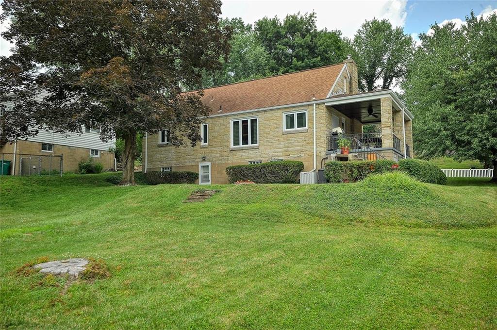 2506 Collins Road Pittsburgh, PA 15235 - Photo 5 of 23 Gallery Image 5