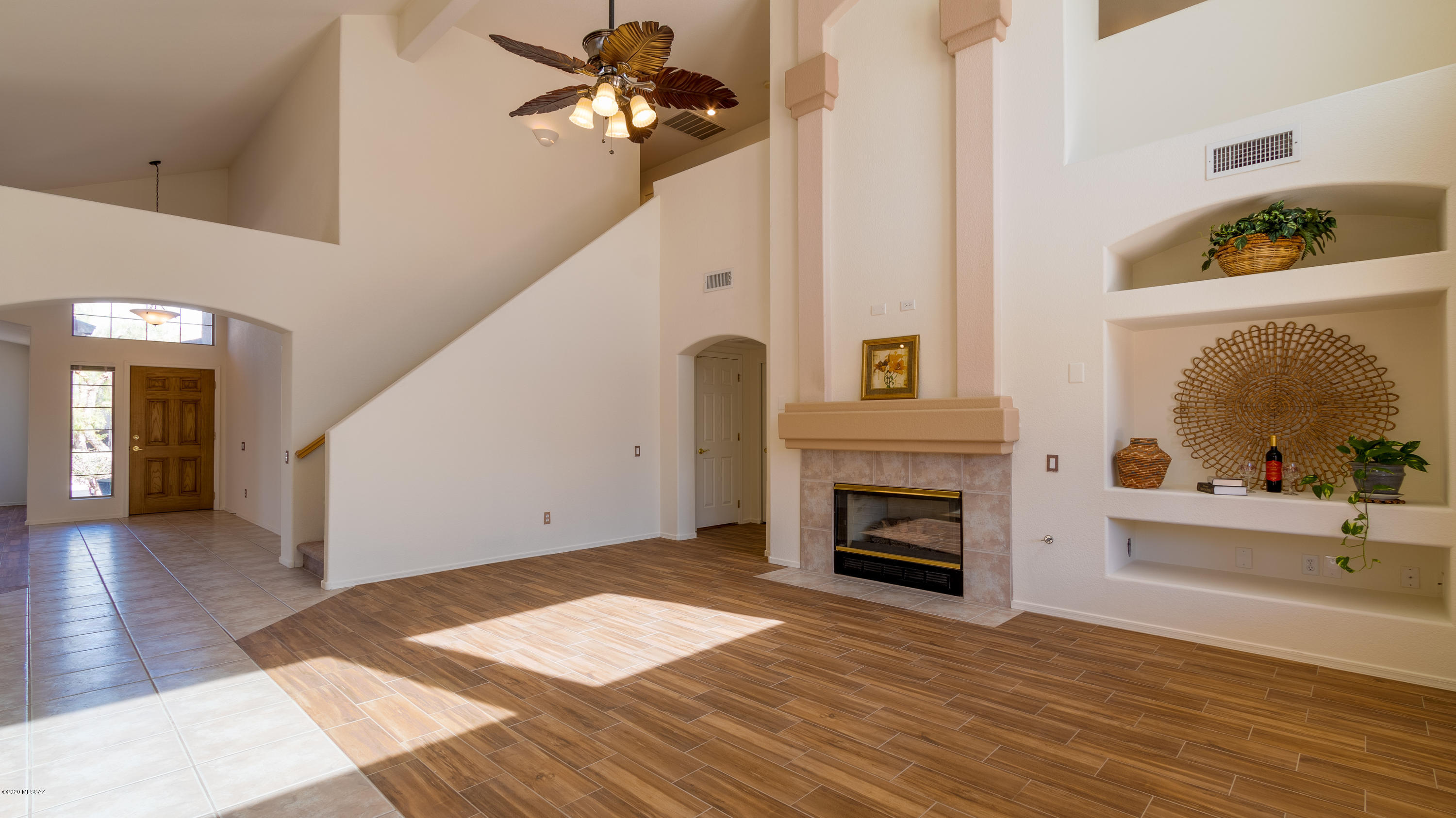 9804 Mountain Crossing Road Tucson, AZ 85748 - Photo 3 of 47 Gallery Image 3