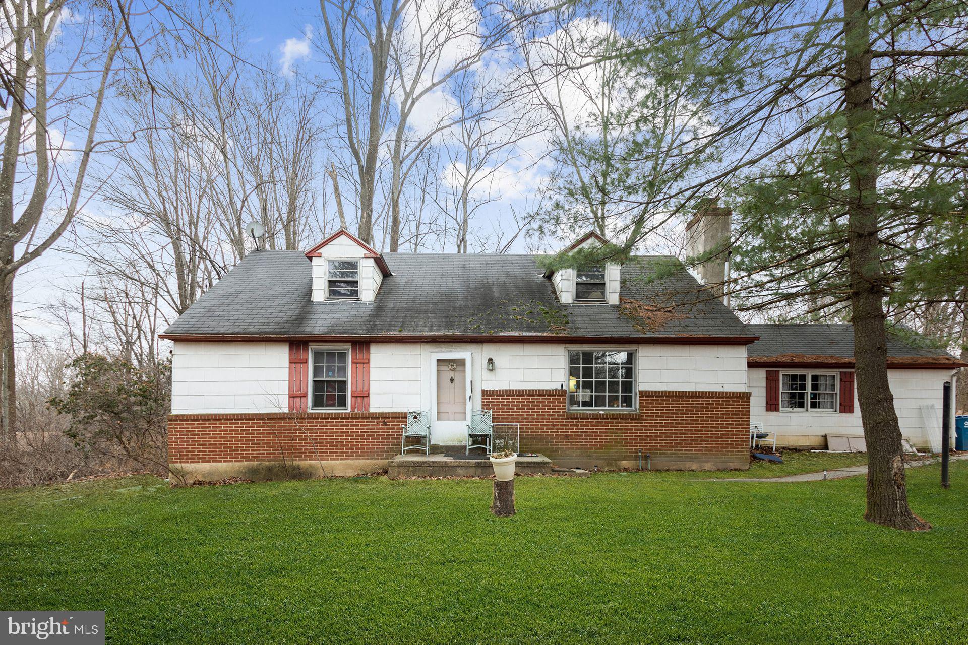 501 Rock Raymond Road Downingtown, PA 19335 - Photo 1 of 25 Gallery Image 1