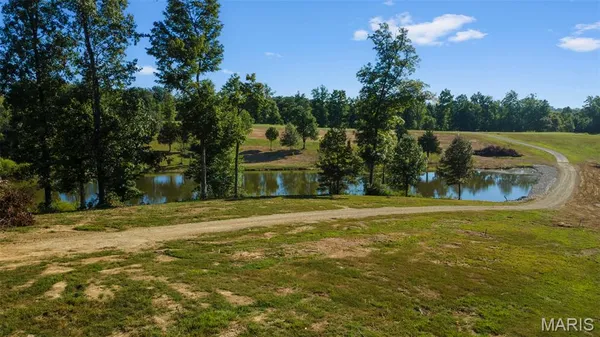 $225,000 | 211 Wagon Wheel (lots 143-144 179-180) Drive, Jackson, MO 63755