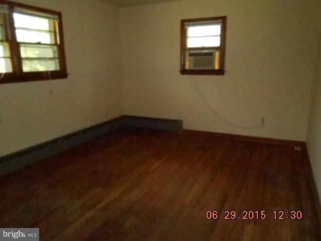 4412 Lucerne Road Temple Hills, MD 20748 - Photo 7 of 10 Bedroom