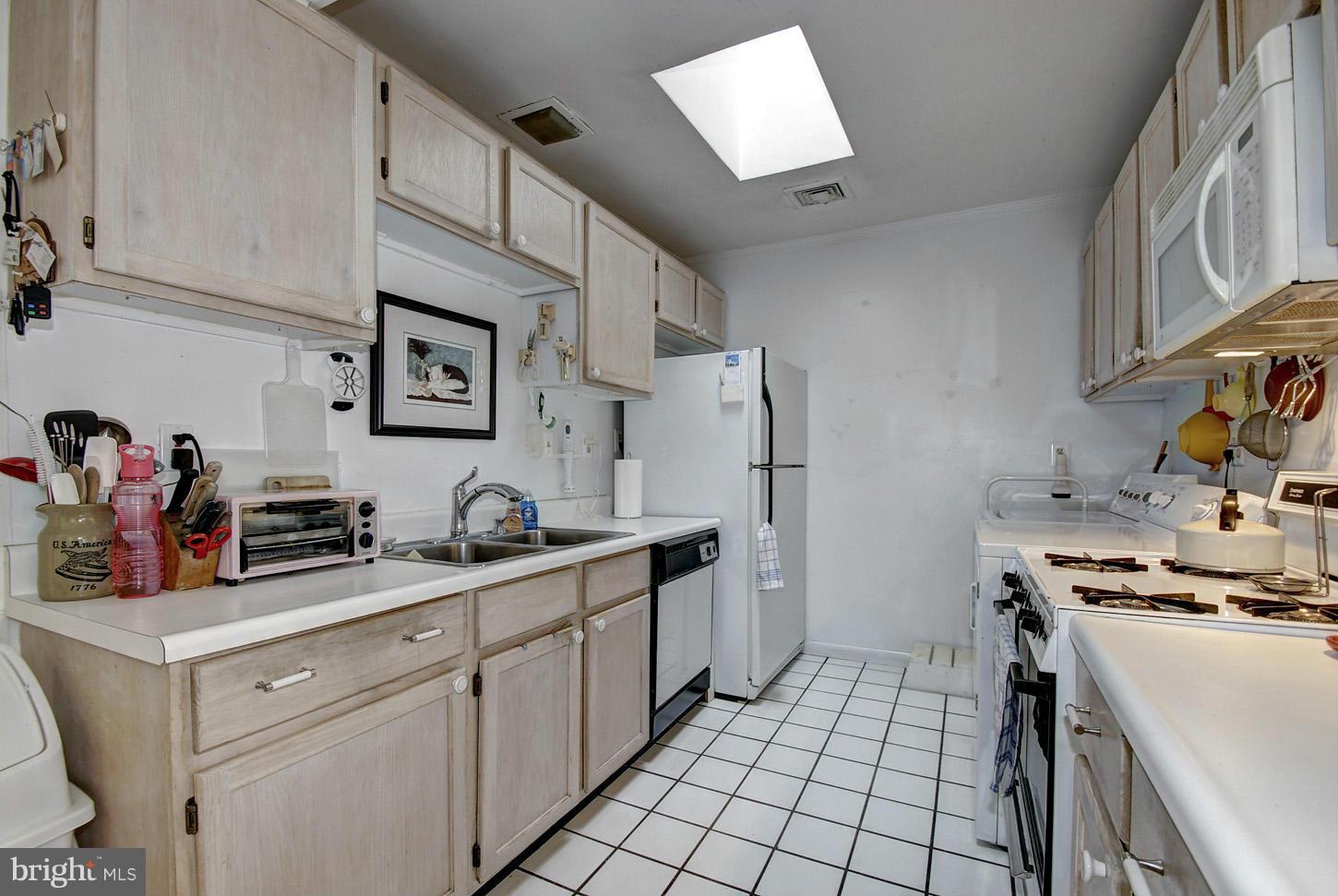 3151 Graham Road Falls Church, VA 22042 - Photo 12 of 29 Kitchen