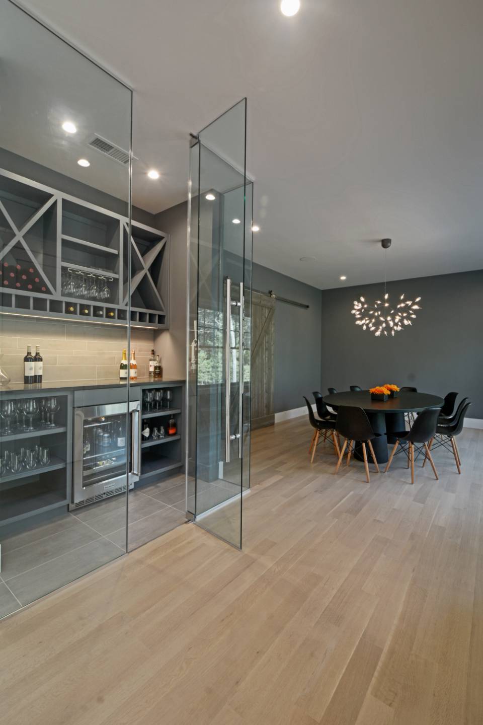 198 Bull Path East Hampton, NY 11937 - Photo 7 of 50 a view of a room with furniture