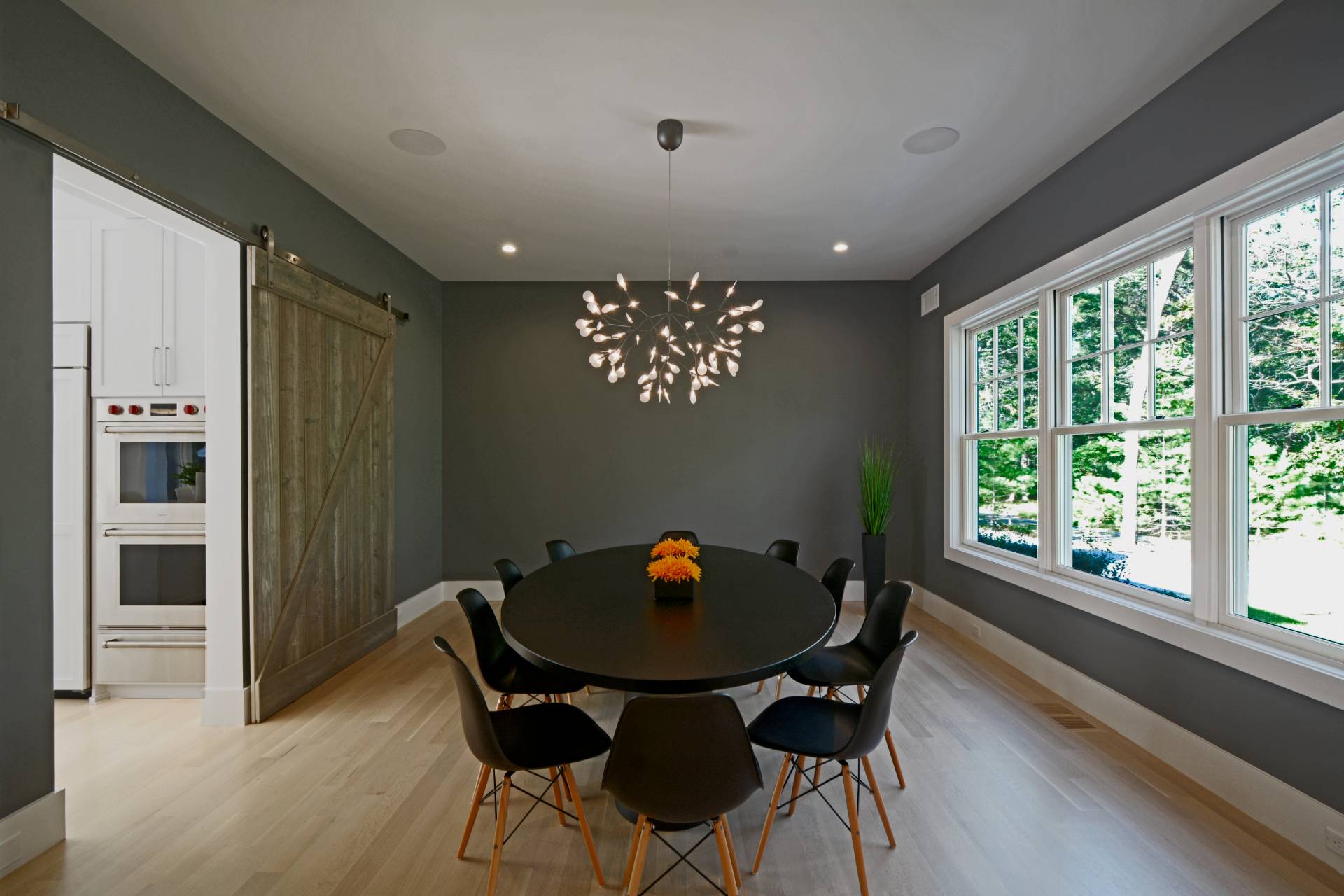 198 Bull Path East Hampton, NY 11937 - Photo 9 of 50 a workspace with furniture and window