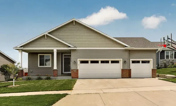 $549,900 | 562 15th Avenue Northeast, Byron, MN 55920