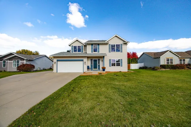$390,000 | 4329 Saratoga Drive, Janesville, WI 53546