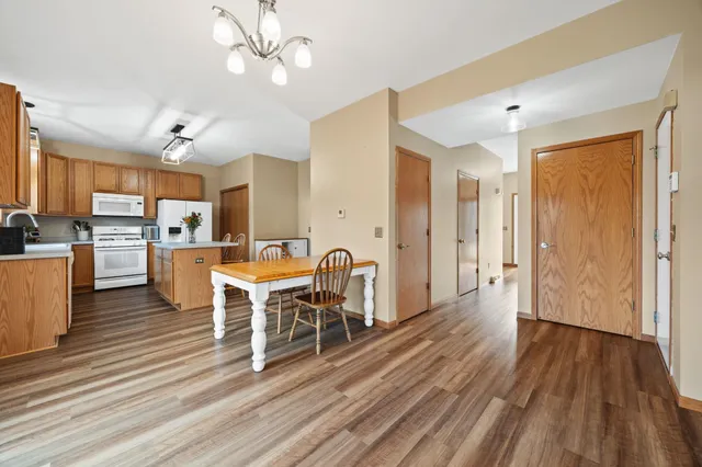 $390,000 | 4329 Saratoga Drive, Janesville, WI 53546