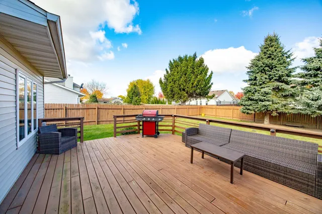 $390,000 | 4329 Saratoga Drive, Janesville, WI 53546