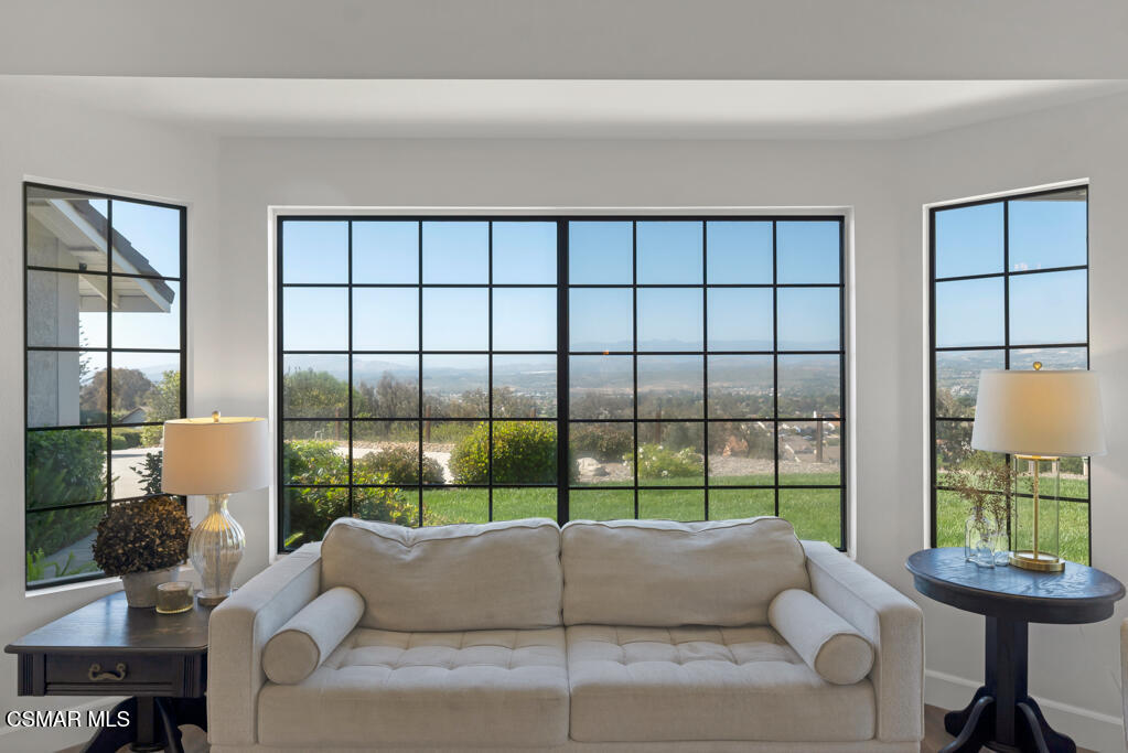 13828 Ransom Road Moorpark, CA 93021 - Photo 16 of 65 13828 Ransom Rd- HsHProd-18