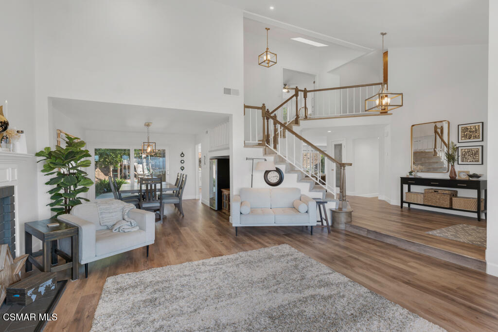 13828 Ransom Road Moorpark, CA 93021 - Photo 17 of 65 13828 Ransom Rd- HsHProd-19