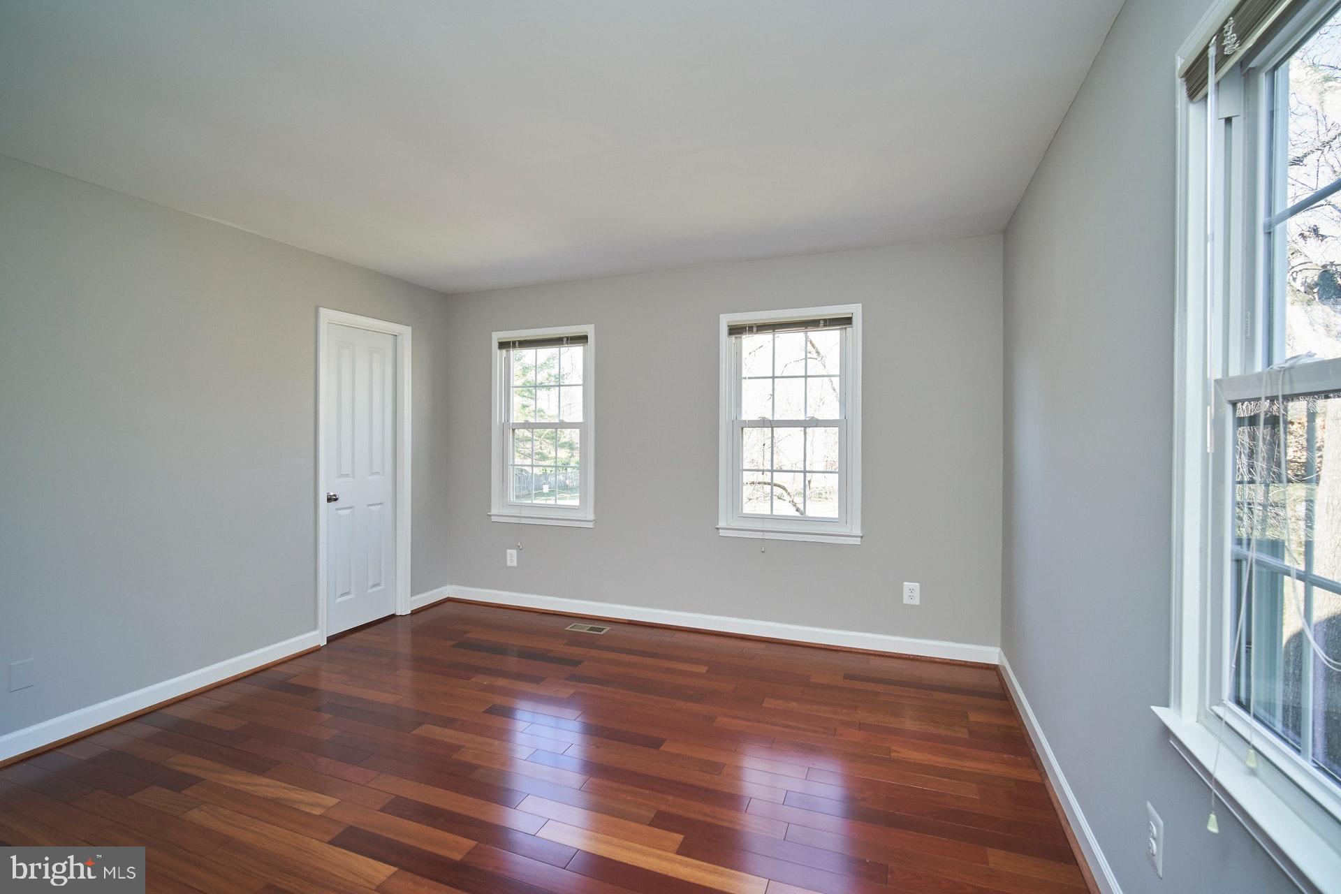8339 Moline Place Springfield, VA 22153 - Photo 15 of 32 Master bedroom