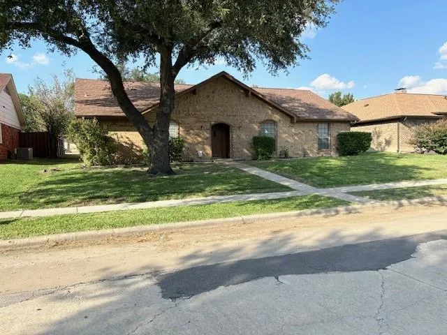 $2,300 | 2133 El Dorado Way, Carrollton, TX 75006