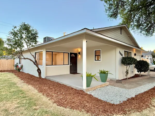 $339,900 | 2961 Palomino Street, Anderson, CA 96007