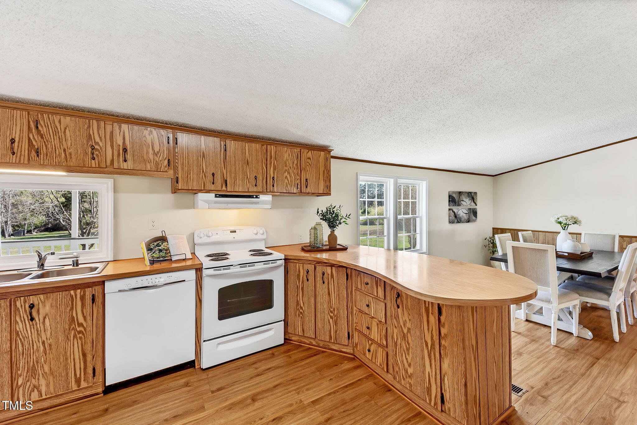 2728 Watkins Town Road Raleigh, NC 27616 - Photo 11 of 32 Kitchen