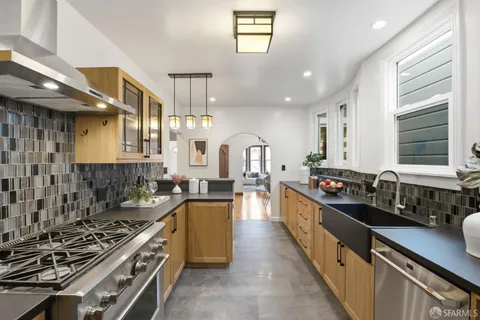 $1,495,000 | 1475 30th Avenue, San Francisco, CA 94122