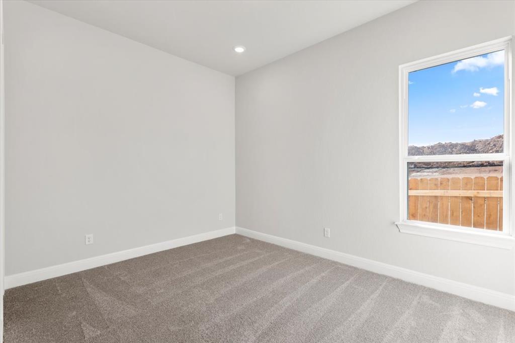 100 Plumfield Cove Georgetown, TX 78628 - Photo 27 of 40 an empty room with a window
