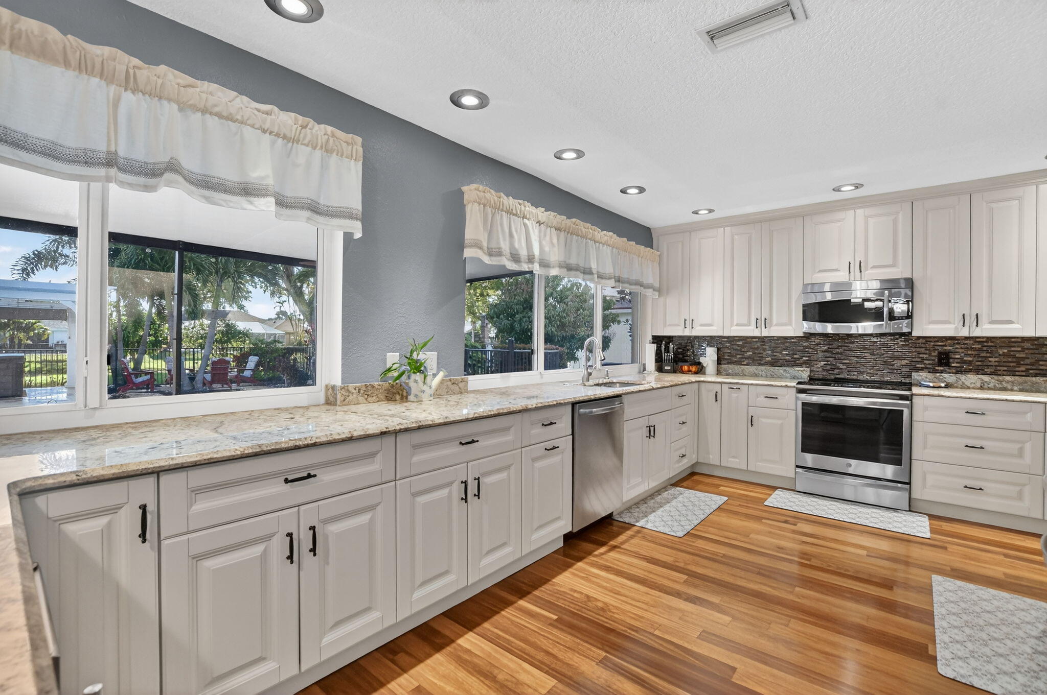 18298 102nd Way South, Unit S Boca Raton, FL 33498 - Photo 8 of 54 159FD722-8114-4825-9750-C44ECD130B70