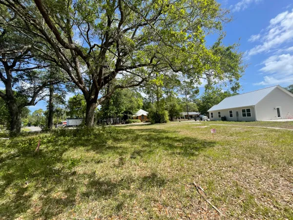 $50,000 | 228 17th Street, Apalachicola, FL 32320