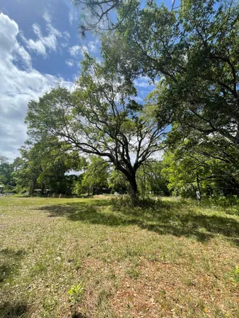 $50,000 | 228 17th Street, Apalachicola, FL 32320