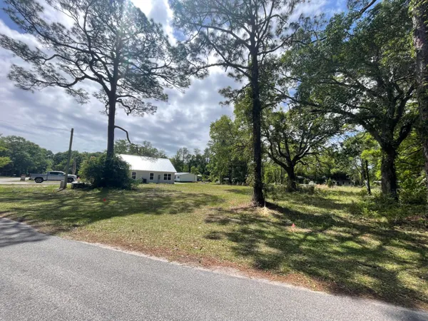 $50,000 | 228 17th Street, Apalachicola, FL 32320