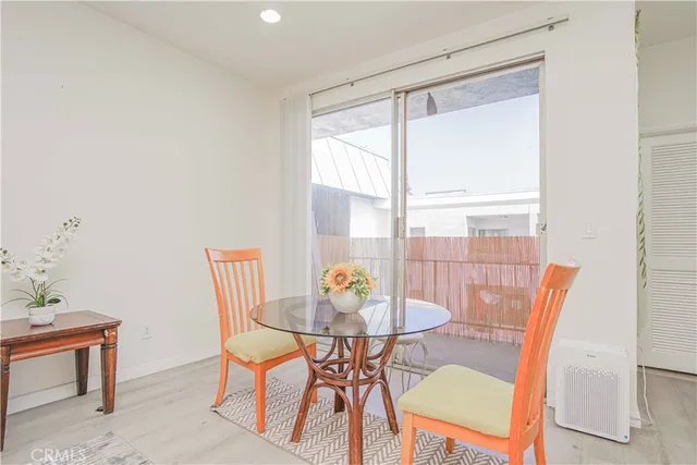 $428,000 | 400 South Lafayette Park Place, Unit 314, Los Angeles, CA 90057
