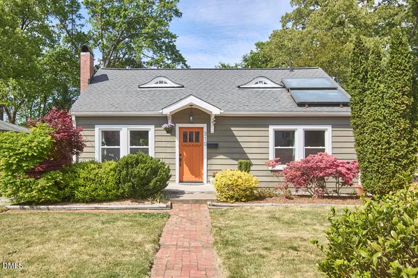 $530,000 | 310 Dacian Avenue, Durham, NC 27701