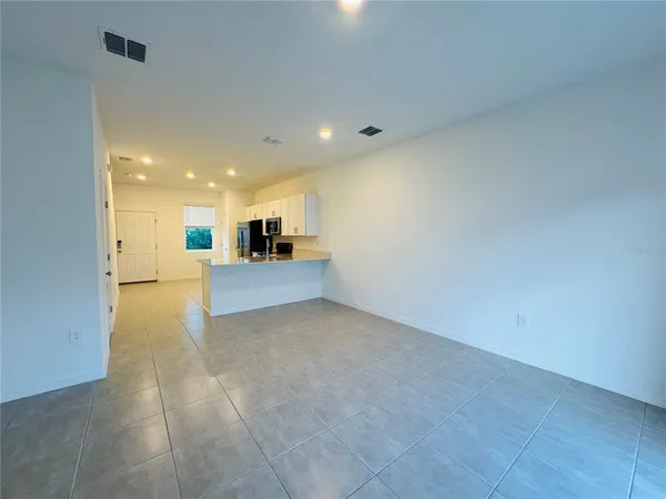 $1,700 | 2923 Skyline Loop, Kissimmee, FL 34758