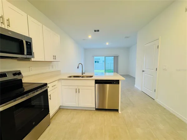 $1,700 | 2923 Skyline Loop, Kissimmee, FL 34758