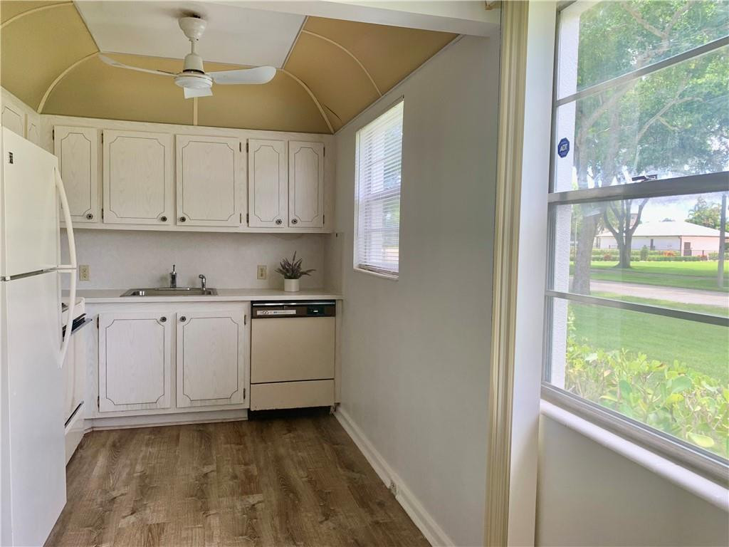 140 Mansfield C, Unit 140 Boca Raton, FL 33434 - Photo 8 of 23 Photo 8