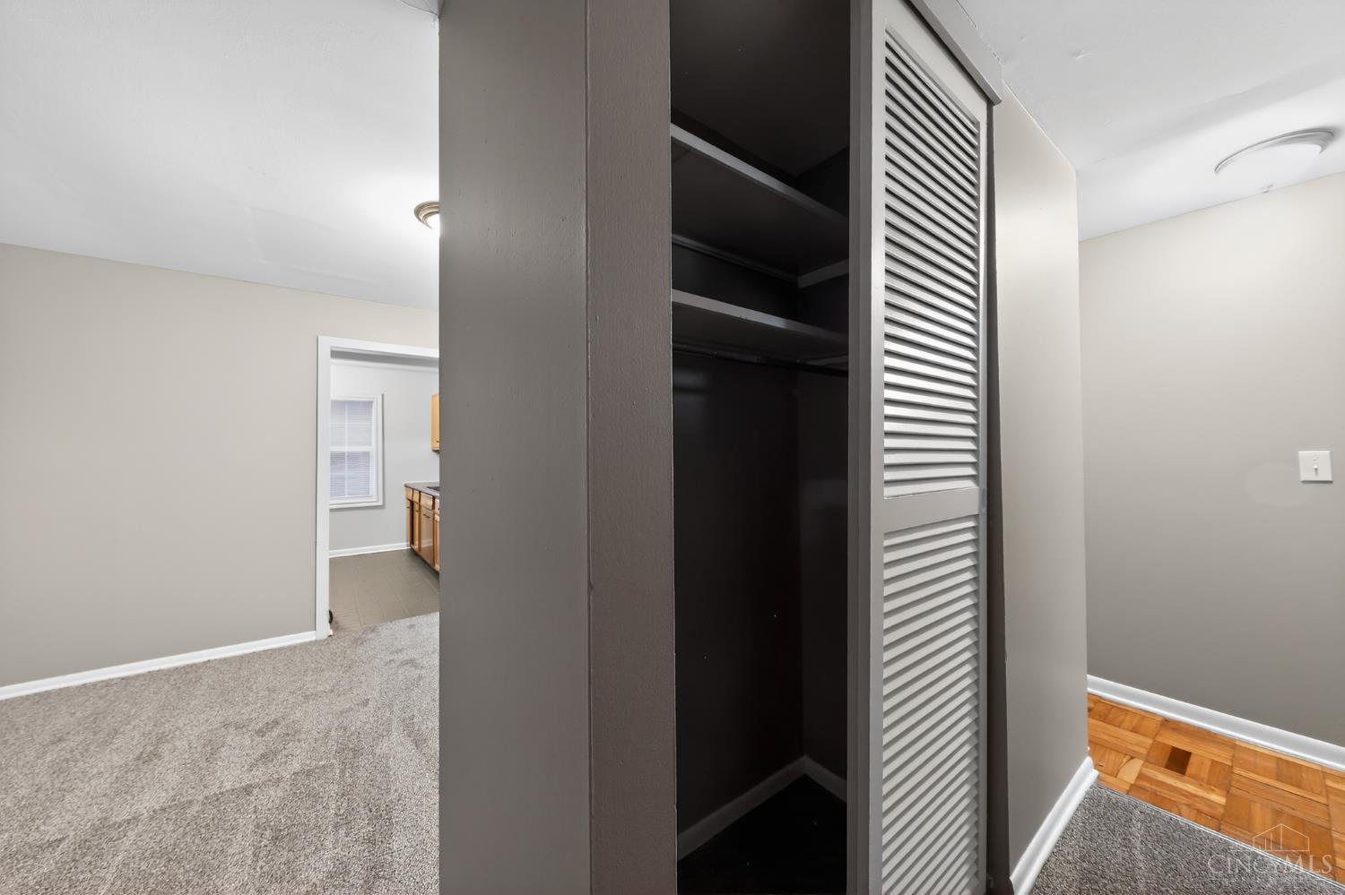 8405 Pippin Road Cincinnati, OH 45239 - Photo 23 of 30 Gallery Image 23