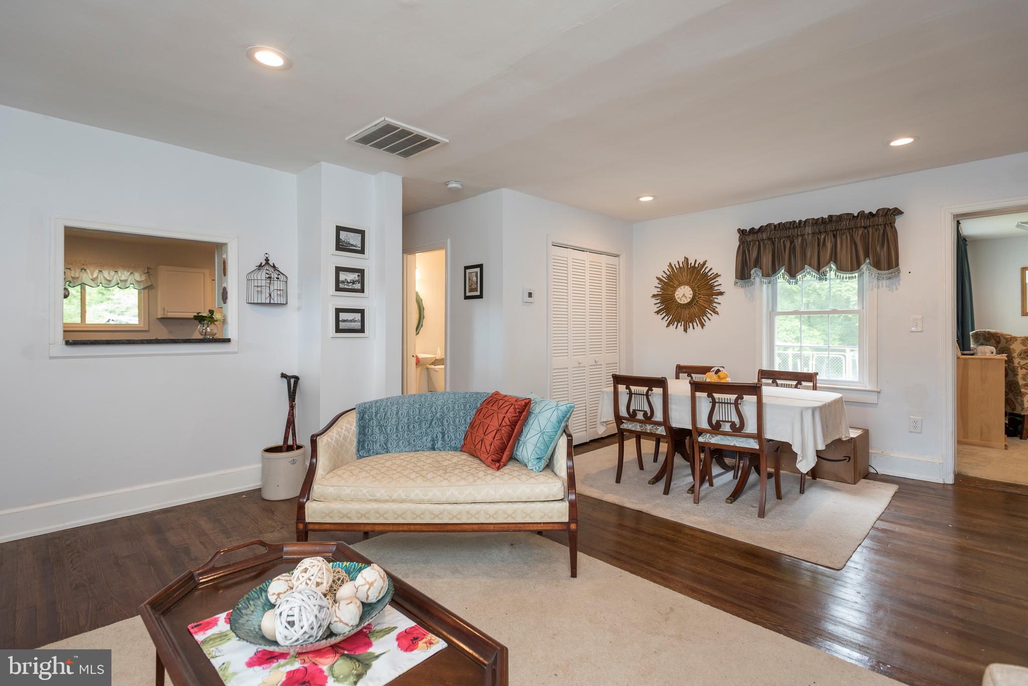 9294 Rixeyville Road Culpeper, VA 22701 - Photo 12 of 31 living room