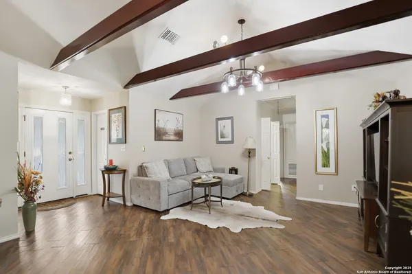 $255,000 | 632 Durham, Canyon Lake, TX 78133