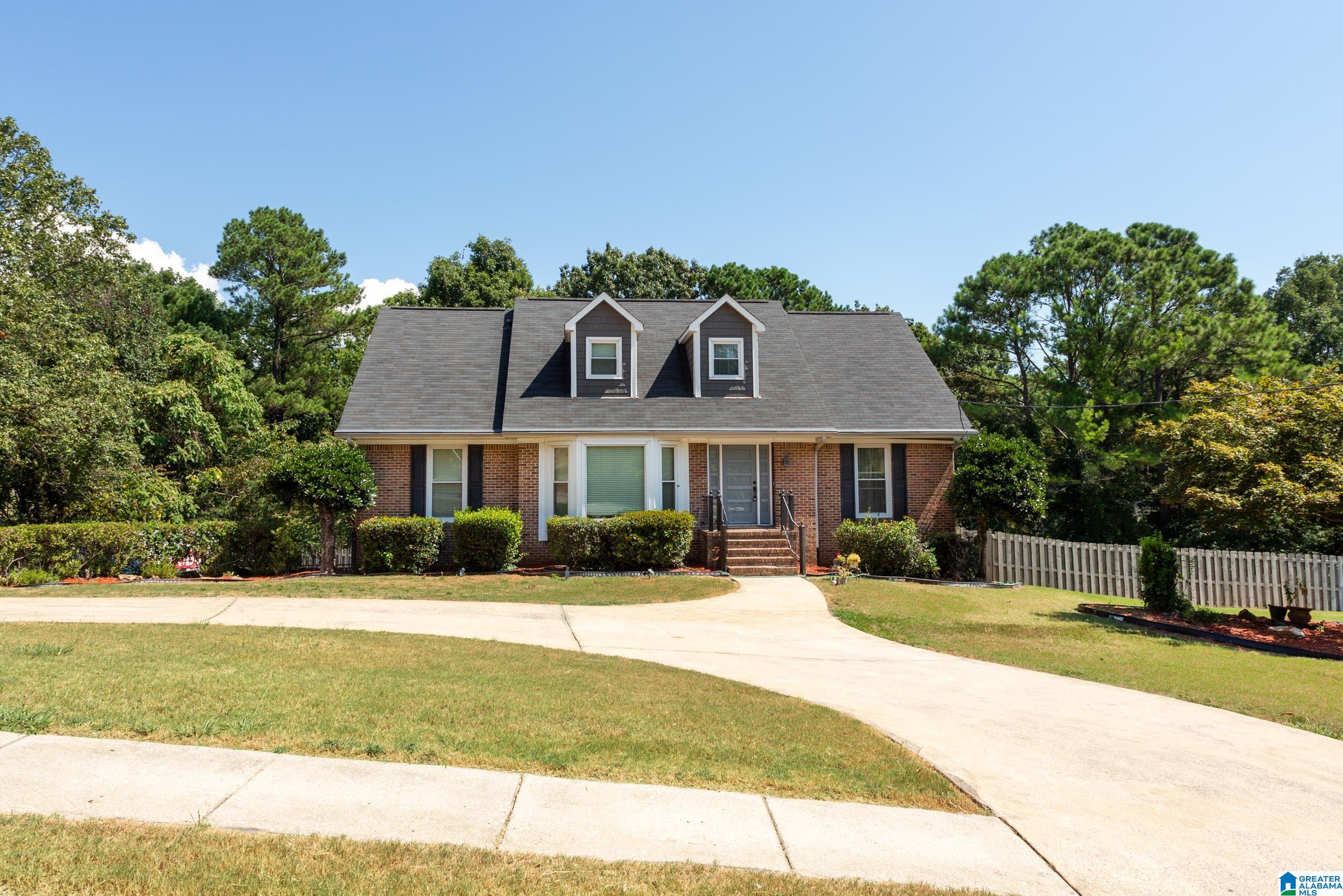 301 Woodward Road Trussville, AL 35173 - Photo 3 of 42