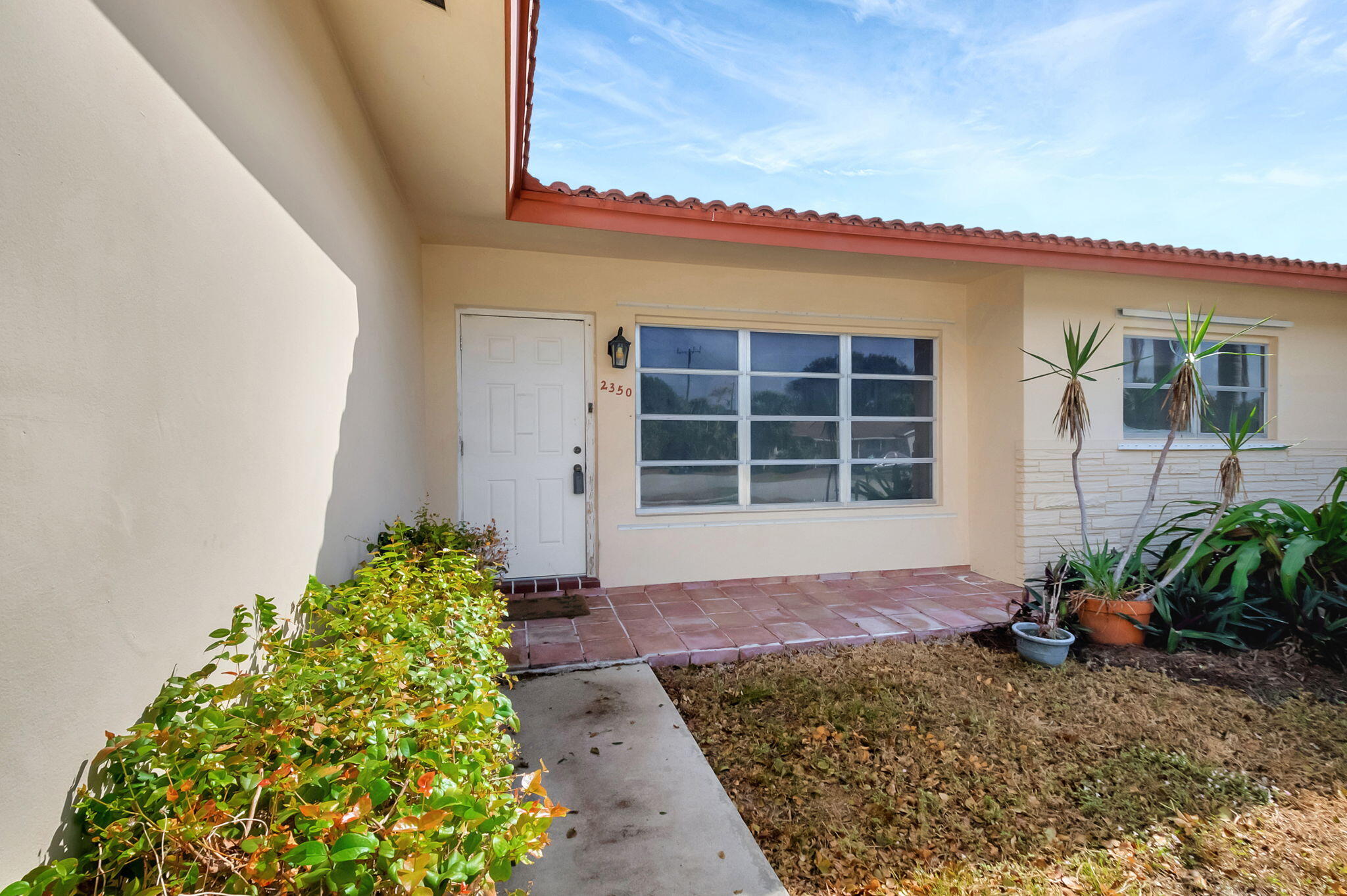 2350 Northwest 3rd Avenue Boca Raton, FL 33431 - Photo 2 of 21 4-web-or-mls-DSC_7194