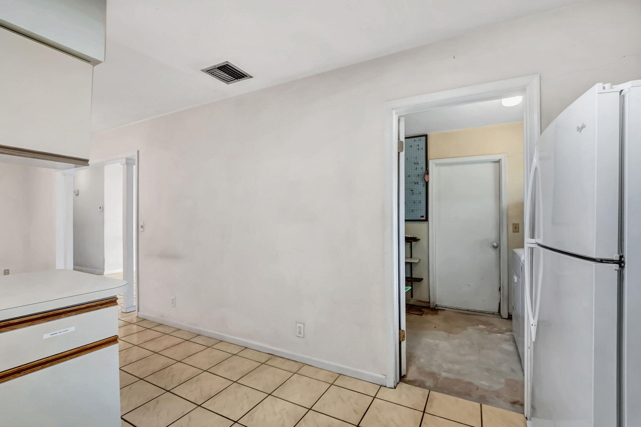 2350 Northwest 3rd Avenue Boca Raton, FL 33431 - Photo 10 of 21 17-web-or-mls-DSC_7259