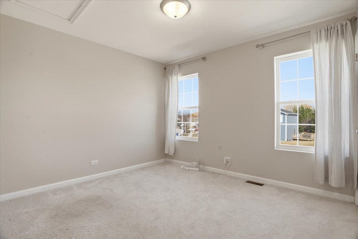 37532 North Amber Way Lake Villa, IL 60046 - Photo 15 of 24