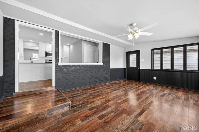 $314,900 | 2520 Chartom Mar, St. Charles, MO 63301