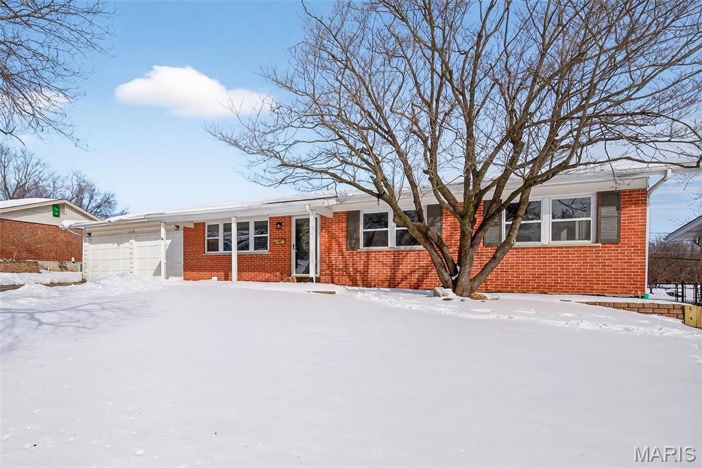 2520 Chartom Mar St. Charles, MO 63301 - Photo 4 of 54