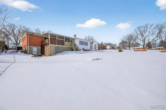 $314,900 | 2520 Chartom Mar, St. Charles, MO 63301