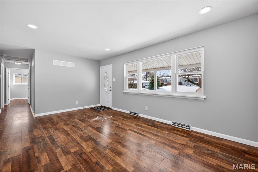 2520 Chartom Mar St. Charles, MO 63301 - Photo 10 of 54