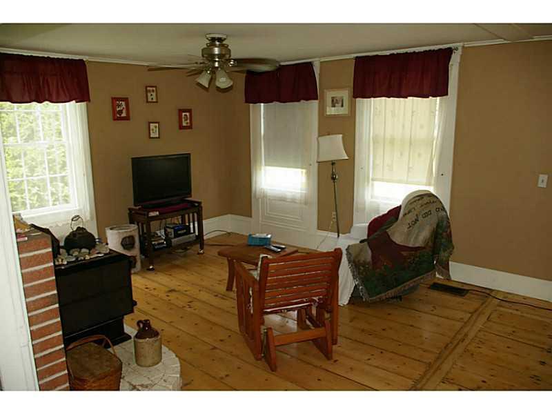 9 Salt Pond Road Friendship, ME 04547 - Photo 8 of 24 Living Room.