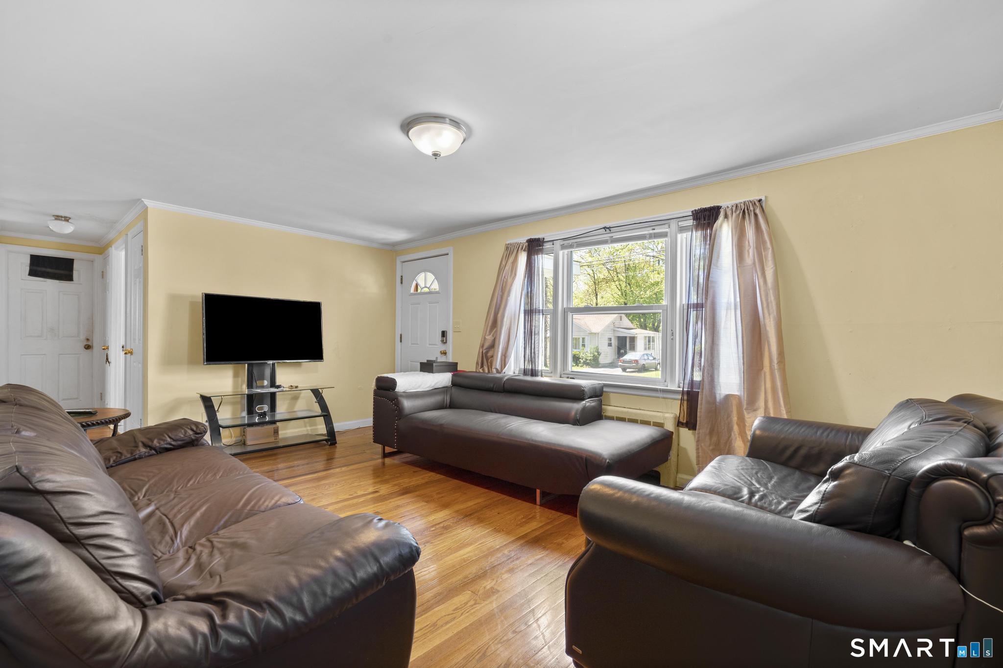 4 Mayfair Road Bloomfield, CT 06002 - Photo 7 of 26