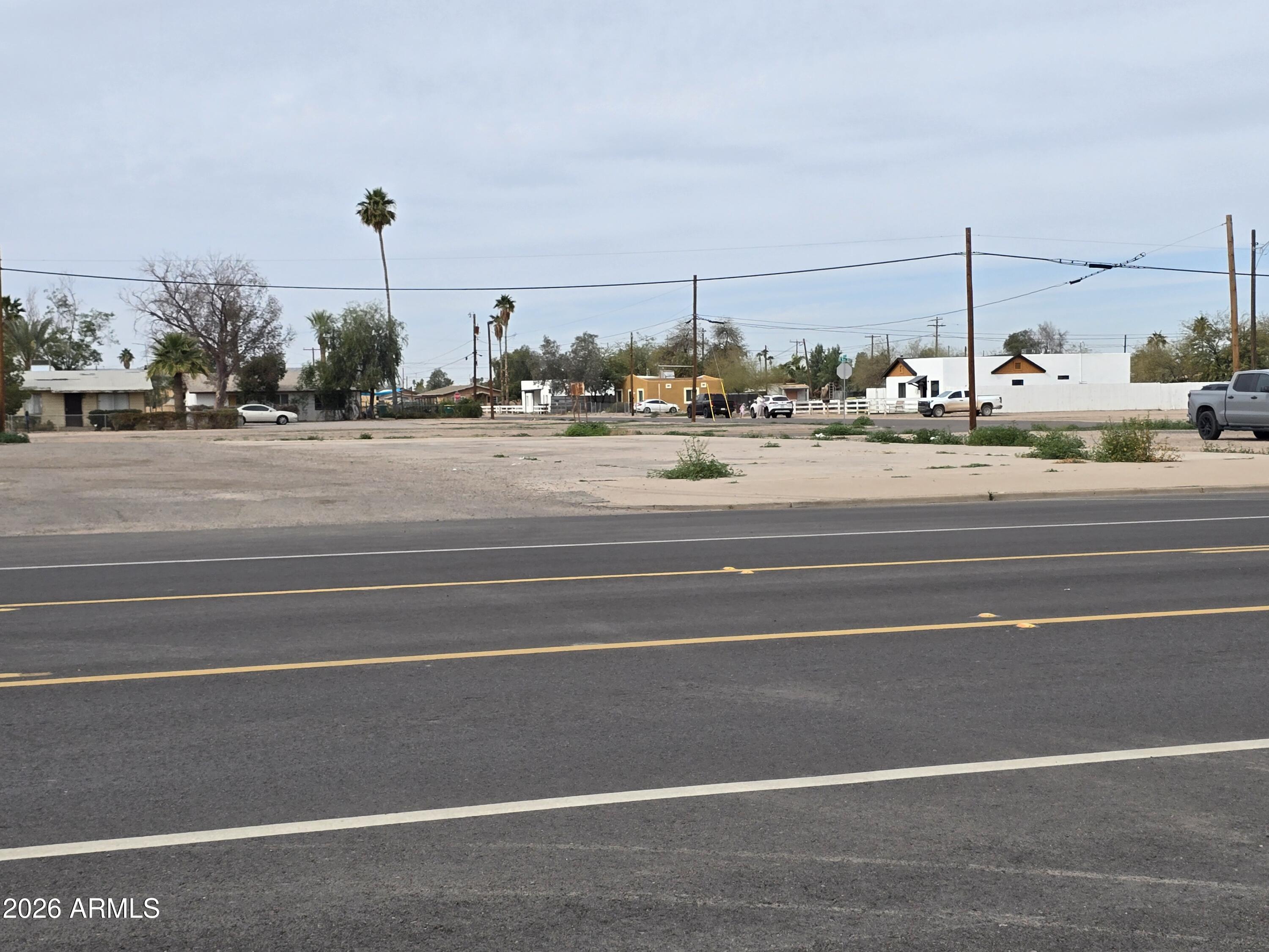 514 North Main Street, Unit 12 Eloy, AZ 85131 - Photo 2 of 10 a view of a city street