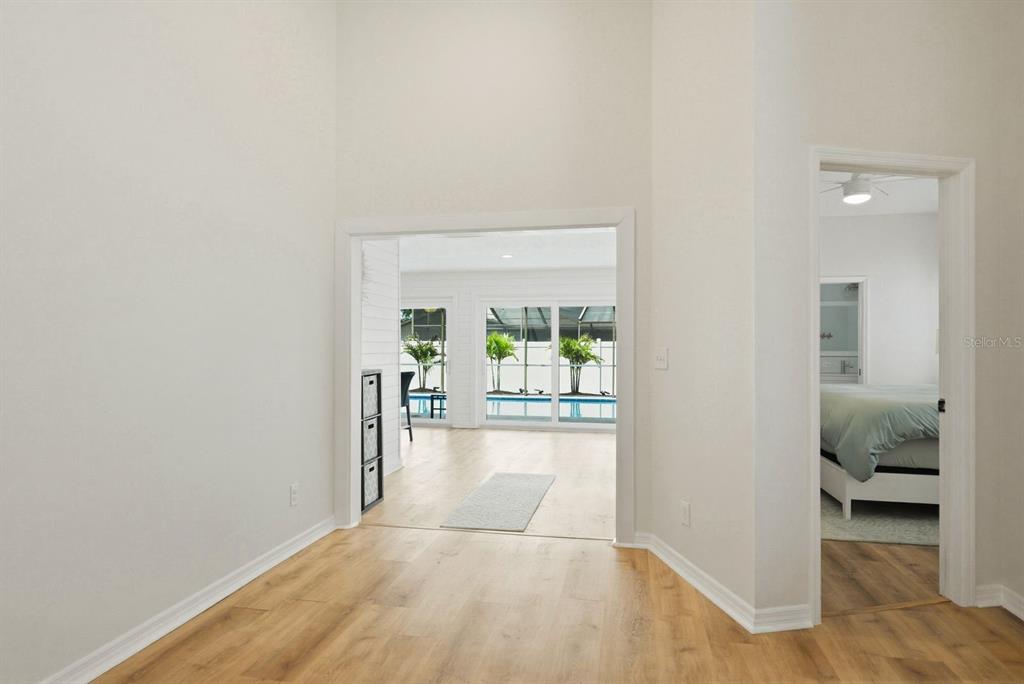 1011 Ridge Drive Palm Harbor, FL 34683 - Photo 12 of 49