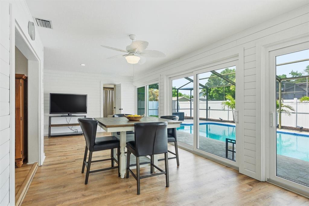 1011 Ridge Drive Palm Harbor, FL 34683 - Photo 22 of 49