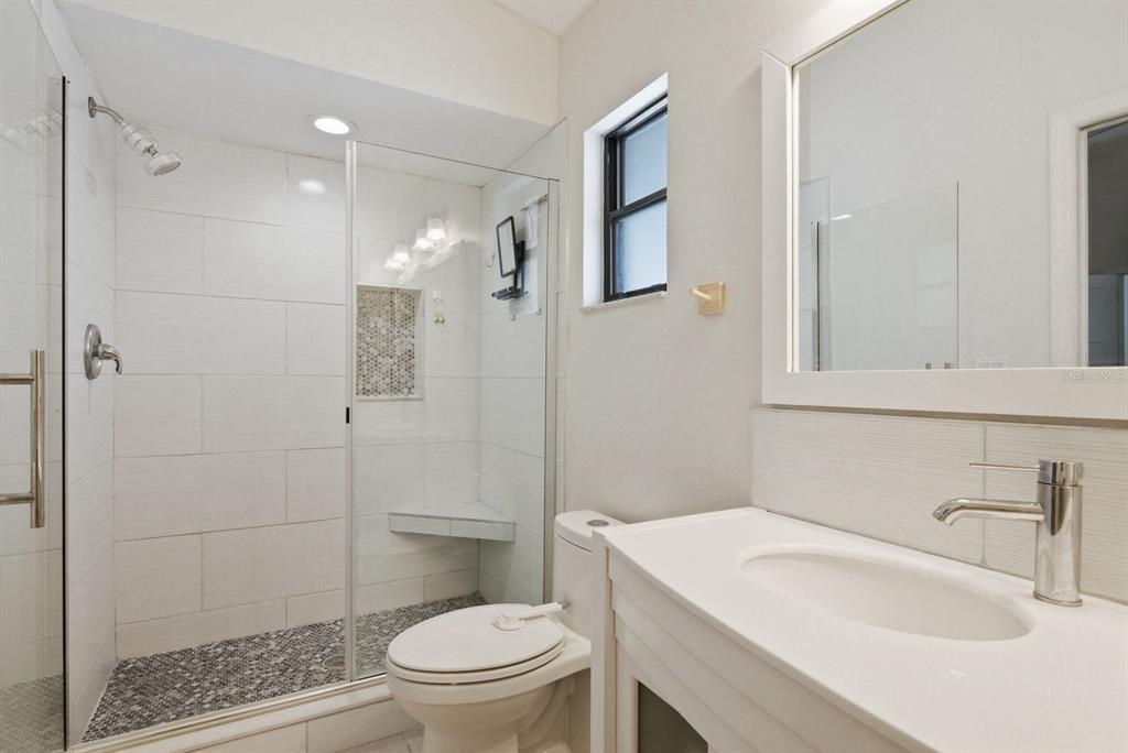 1011 Ridge Drive Palm Harbor, FL 34683 - Photo 27 of 49