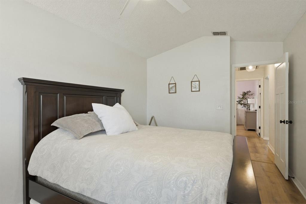 1011 Ridge Drive Palm Harbor, FL 34683 - Photo 29 of 49