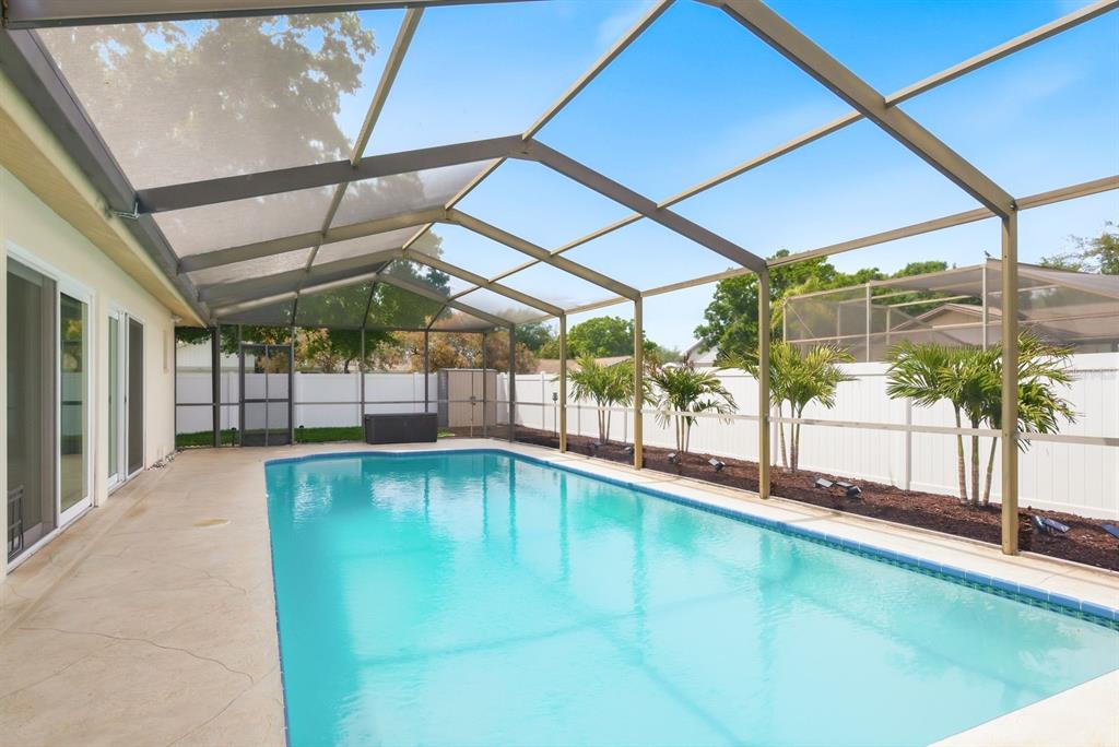 1011 Ridge Drive Palm Harbor, FL 34683 - Photo 39 of 49