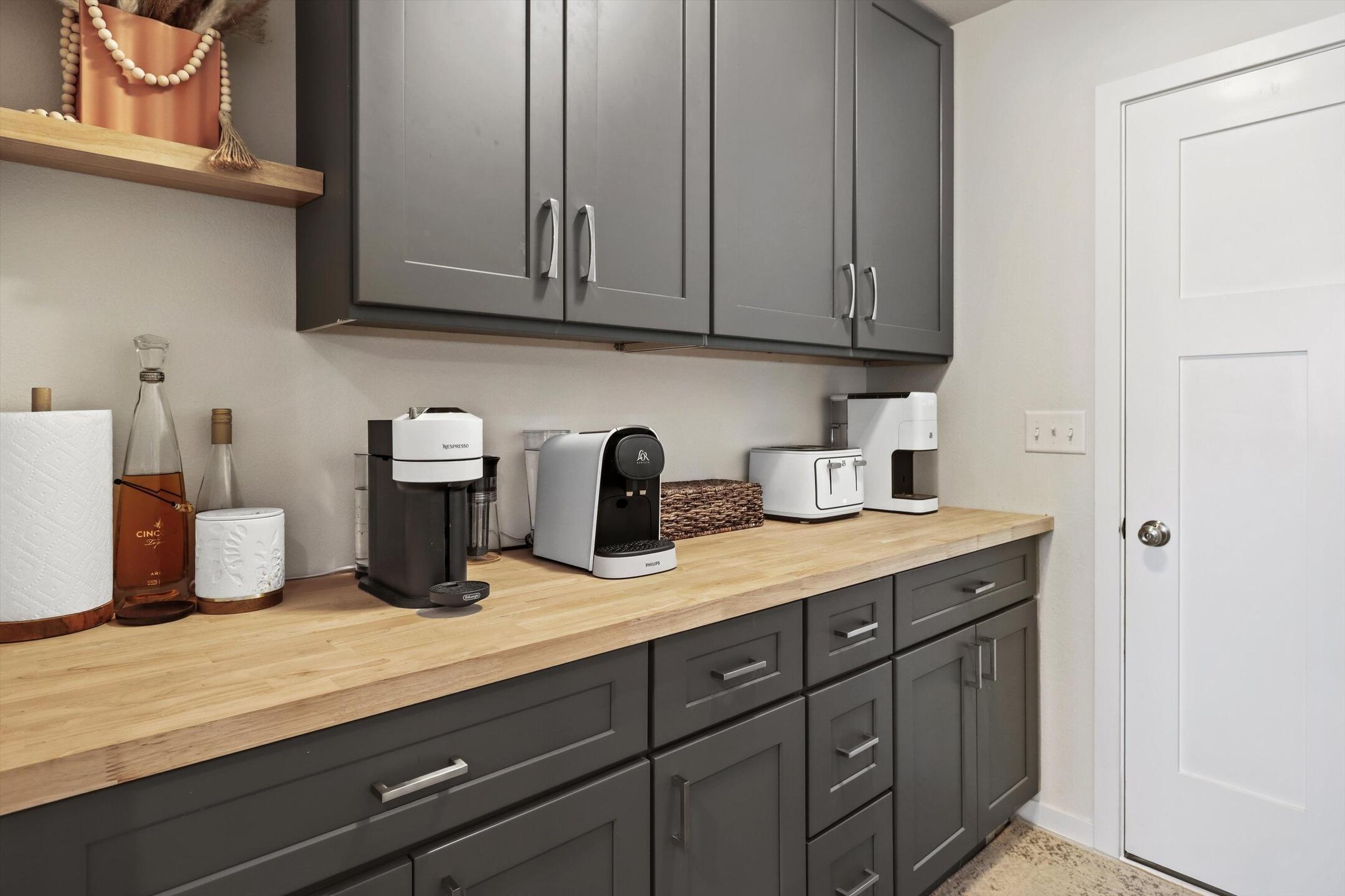 312 Big Bend Way Hartford, WI 53027 - Photo 11 of 38 item_26