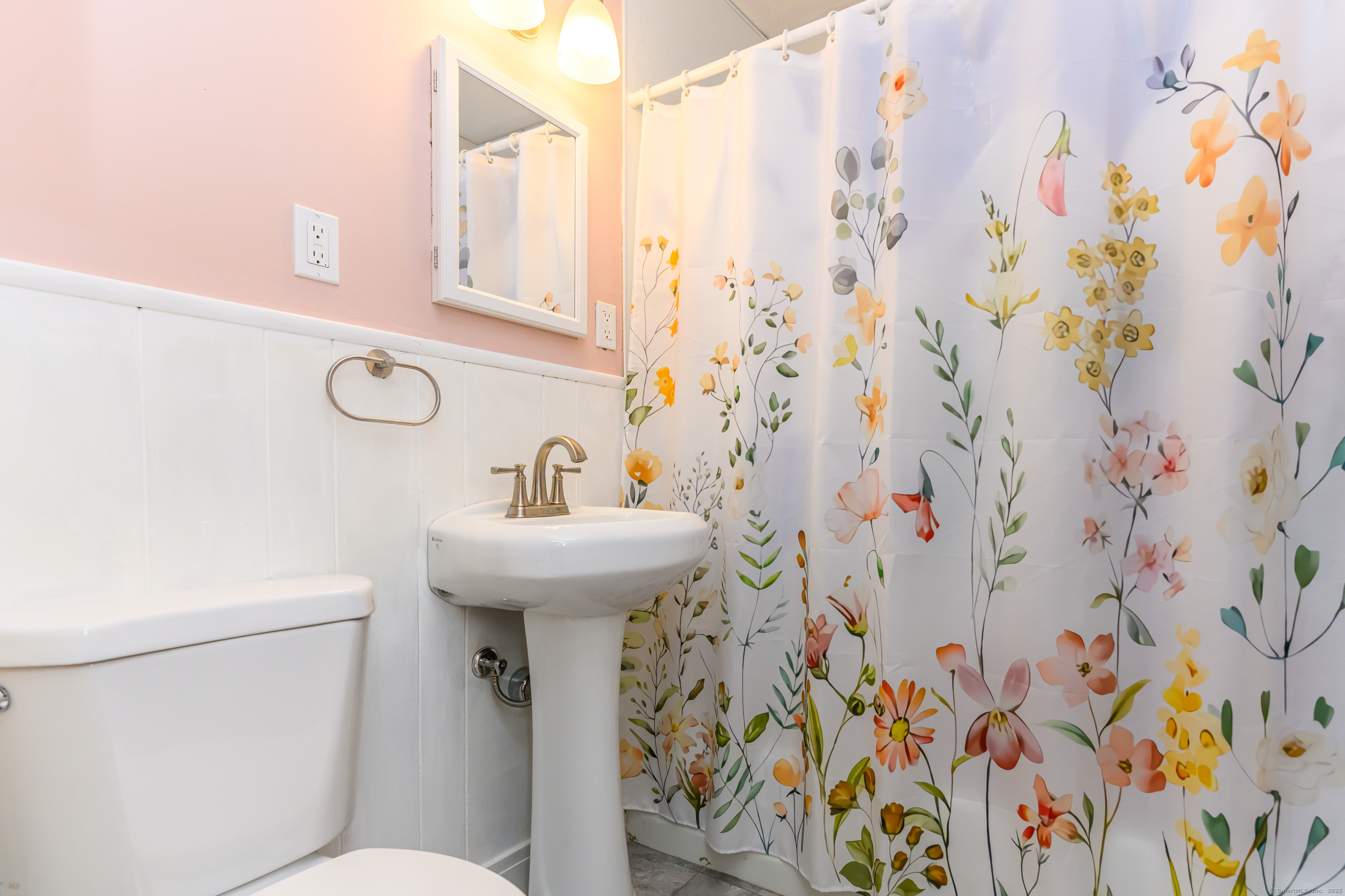 34 Great Plain Road Norwich, CT 06360 - Photo 15 of 40